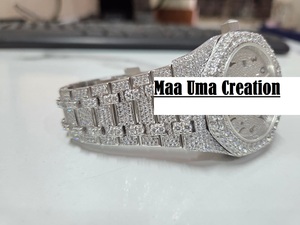 นาฬิกาข้อมือผู้ชาย Maa Uma Creation รุ่นหรูหรา ระบบจักรกล สายสแตนเลส ขอบเพชร กระจกคริสตัล แสดงวันที่อัตโนมัติ ตัวล็อคแบบพับ - Product Image 2
