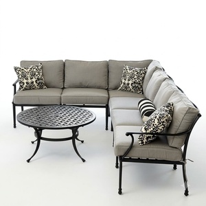 Ensemble de canapés d'extérieur de luxe en fer forgé, design traditionnel, durable, empilable, imperméable, mobilier de jardin - Product Image 1