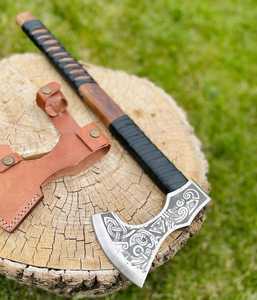 Hacha Vikinga de Acero con Alto Contenido de Carbono y Mango de Madera, Cabeza Grabada, Hacha Vikinga Tipo Tomahawk para Camping, Venta Caliente - Product Image 4