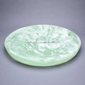 Plateau de fruits rond en résine multicolore fait à la main de luxe de couleur blanche pour plateau de service de cuisine Cadeaux de Noël d'Inde - Product Image 3