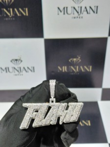 Pendentif personnalisé en argent sterling 925 avec moissanite, testé au diamant, style hip-hop, lettres personnalisées, effet glacé - Product Image 4