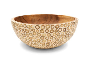 Tazón para Servir de Madera Suar con Diseño Bohemio e Incrustaciones de Bambú Blanco, Hecho a Mano, Apto para Alimentos, Ideal para Regalos, Indonesia - Product Image 3