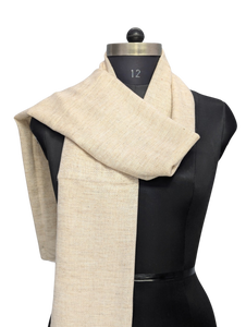 Bufanda Premium Beige Lisa con Textura para Mujer, Estola Hecha a Mano de Lana Acrílica de 28x80 Pulgadas, Chal de Fibra Suave de Alta Calidad - Product Image 6