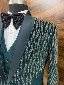 Smoking de mariage vert émeraude pour homme avec embellissements en cristal |   Costume de marié 3 pièces |   Ensemble de blazer formel de luxe sur mesure - Product Image 3