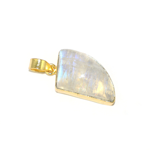 Classic Design Natural White Rambo <b>Moonstone</b> Fancy Shape 22K Plated <b>Pendant</b> Brass Metal Fashionable Jewelry for Girls Wholesale - Product Image 3