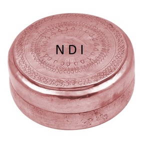 Boîte à pain design faite à la main, comptoir de cuisine de haute qualité, boîte à pain en métal antique argentée avec couvercle - Product Image 3