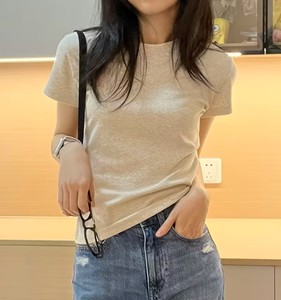 Camiseta de Cuello Redondo para Mujer, Color Sólido, con Logotipo, Ligera y Cómoda, Antiarrugas, para Primavera/Verano, Casual y Deportiva - Product Image 1