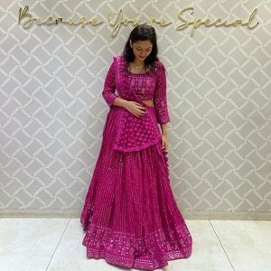 Bordado tradicional indio de imitación Georgette nupcial Lehenga Choli trabajo pesado ropa de boda para mujeres ropa india y paquistaní - Product Image 4