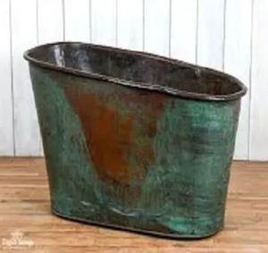 Baignoire ovale autoportante en cuivre antique à pieds de griffe, baignoire de trempage en métal pour la maison, l'hôtel, l'intérieur et l'extérieur - Artisanat indien - Product Image 3