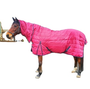 馬のための安定したラグは、毎日の保護のために、きれいな生地と快適なフィット感で屋内で暖かく保ちます - Product Image 1