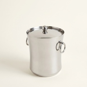 High-Quality <b>Ice</b> <b>Bucket</b> Wholesale Portable Mirror Polished Metal <b>Ice</b> Pail <b>With</b> <b>Lid</b> Custom Logo For Hotel & Restaurant Barware - Product Image 3