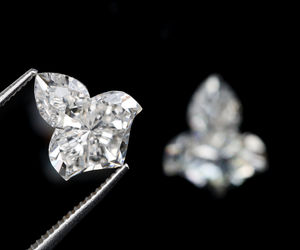 OM GEMS Par de Diamantes Cultivados en Laboratorio, Corte Hoja, Forma Única, 2.25 ct, Color E,F, Claridad VVS,VS, Libres de Conflictos, para Joyería Creativa - Product Image 2