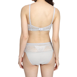 IBRAH SPORTS WEAR Custom Sexy Lace Bow Button Embroidery Breathable Eco-Friendly Seamless Plus Size Lingerie Set Bra Straps - Product Image 2