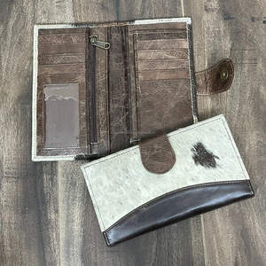 Wholesale Genuine Cowhide Leather <b>Women's</b> <b>Large</b> Flap Wallet Hair-on-Hide Western Style <b>Purse</b> RFID Blocking Custom Logo Available - Product Image 4