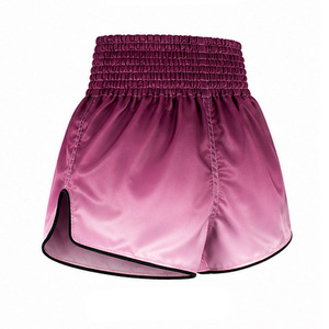 Shorts de Muay Thai personnalisés pour hommes, taille haute, en satin, couleur unie, fermeture élastique, respirant, logo avant, séchage rapide, style décontracté - Product Image 4