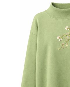 Sweat-shirt à col montant vert olive clair pour femme, broderie florale, manches longues, pull décontracté d'hiver, mélange de coton doux, haut pour femme - Product Image 4