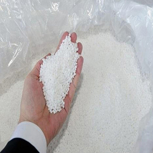 Urea Química Sólida en Gránulos Blancos, Fertilizante con 46% de Nitrógeno para Agricultura - Product Image 1