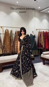 Conjunto de Lehenga de Georgette Fox para Boda India con Bordado de Lentejuelas, Blusa Sin Coser, Dupatta de Red Suave con Diseño de Mariposa y Falda Acampanada de Gran Volumen - Product Image 5