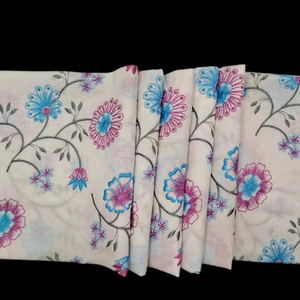 Tela de Algodón Blanco Premium de Alta Calidad con Bordado Floral en Rosa, Azul y Verde - Material Bordado Multicolor - Product Image 1