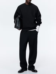 Conjunto Deportivo de Invierno para Hombre con Logotipo Personalizado OEM, Sudadera y Pantalones de Felpa Gruesa de 480 GSM, Tejido de Algodón/Poliéster - Product Image 3