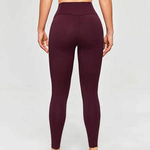 Leggings de Yoga con Cintura Elástica, Logotipo Personalizado, Transpirables, de Secado Rápido, Ropa Deportiva para Mujer, Leggings de Compresión, Servicio OEM, Venta al Por Mayor - Product Image 4