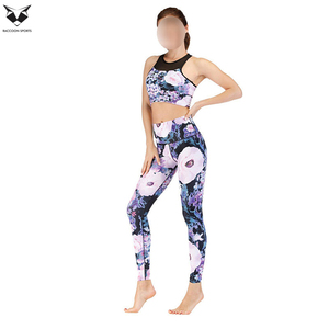 High Waist Fitness Gym Leggings and Sports Bra Two Piece Workout Activewear Clothing Suits Custom Women Floral Printed Yoga Set - Product Image 2