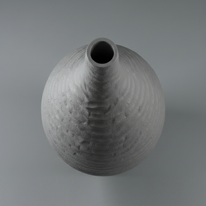 Impresionante Florero Metálico Gris Texturizado con Ondas Horizontales y una Silueta Alta y Elegante para Decoración Interior Moderna - Product Image 3