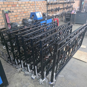 Rampe de balcon en fer forgé résistante à la rouille pour espaces extérieurs avec structure sécurisée et finition élégante - Product Image 3