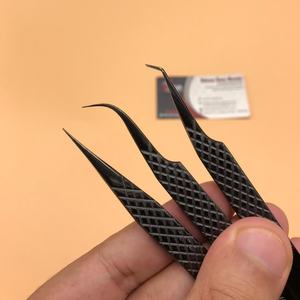 Pinzas Profesionales para Pestañas All Black Plasma, Pinzas de Acero Inoxidable Japonés con Agarre de Diamante para Extensión de Pestañas, Venta al Por Mayor - Product Image 1
