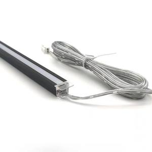 Profilé en aluminium pour éclairage LED de meuble 12V découpable - Product Image 5