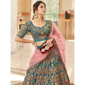 Lehenga Choli en velours bleu précieux brodé, grande taille, pour mariage - Product Image 4