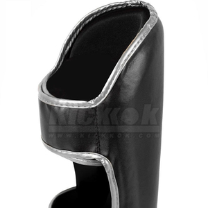 Protections de tibia en cuir PU pour le football, cadre en acier carbone, design léger, rembourrage confortable, protection complète pour adultes - Product Image 5