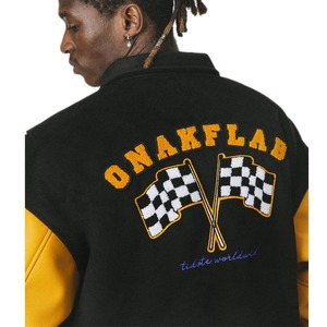 Veste universitaire noire et or pour homme PRIMEFIELD ENTERPRISES, avec logo brodé lettre S sur le devant, coupe droite, style décontracté pour l'hiver - Product Image 4
