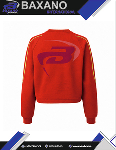 เสื้อสเวตเชิ้ตผู้หญิง NSPDK สีแดงและสีทอง แบบครอป ผ้าฝ้าย คอวี ปักลายถัก เสื้อสเวตเตอร์สำหรับวิทยาลัย NSPDK - Product Image 5