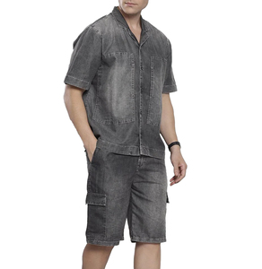 Conjunto de Dos Piezas Personalizado para Hombre, Jeans y Camisa de Manga Corta con Botones, de Alta Calidad, Estilo Urbano - Product Image 1