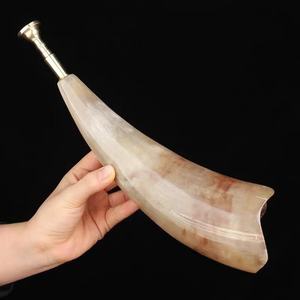 Taza Artesanal Africana de Cuerno con Grabado de Ángel, Ecológica, de Cuerno de Búfalo para Festivales, Fiestas y Amantes de la Cerveza - Product Image 3