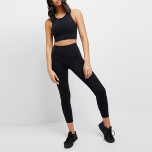 Women's Black Scoop Neck Seamless Crop <b>Top</b> Tank <b>Top</b> Yoga Workout Wear - Product Image 1
