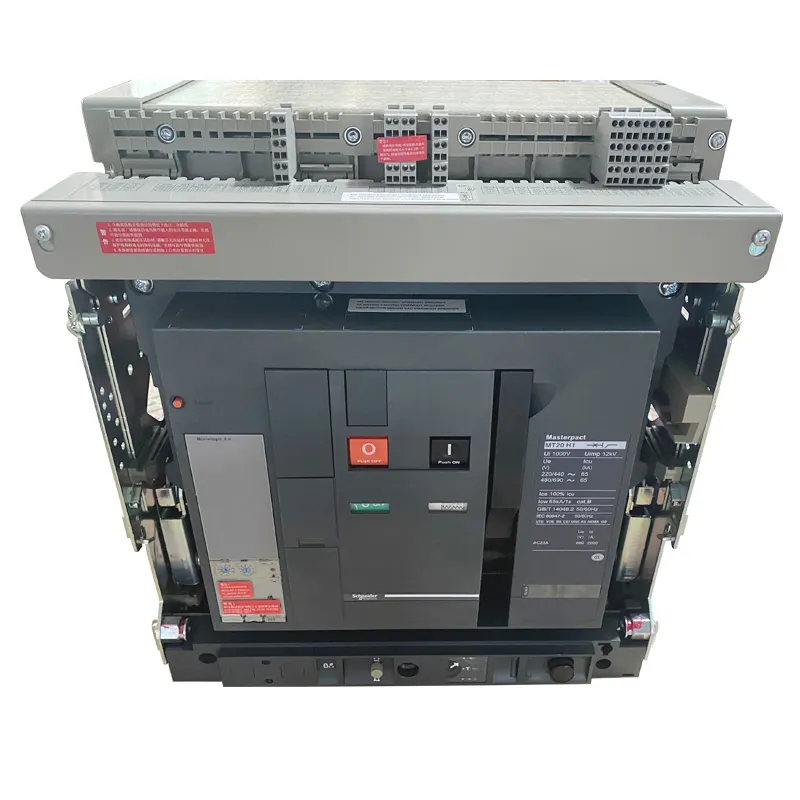 Thương hiệu mới trong kho s-chneider 3200A nw32 H1 3P D/O mic 5.0A 48312 ACB Air Circuit Breaker