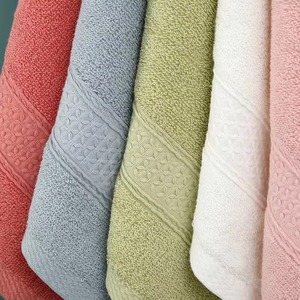 Serviette de toilette en coton premium, douce, absorbante, séchage rapide, pour salle de bain, gym, spa, hôtel, fournisseur en gros OEM, couleur unie, tissée - Product Image 5