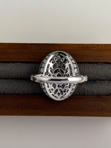 แหวนหมั้นเพชรทรงลูกแพร์ 3 กะรัต หรูหรา ประดับเพชรพาเว่แบบดับเบิ้ลฮาโล ทองคำขาว 14K แหวนแต่งงานสำหรับเจ้าสาว - Product Image 6