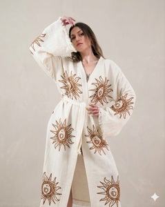 Kimono rosa bordado para mujer, estilo bohemio, manga larga, cuello en V, corte holgado, largo maxi, bordado a mano, vestido informal. - Product Image 5