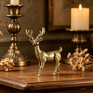Figura Decorativa de Reno con Acabado Dorado, Adorno Festivo para Mesa, Ideal para Decoración Navideña y Fiestas, Hecho en India - Product Image 4