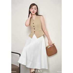Chaleco Corto de Mujer Beige con Botones, Cuello en V, de Tela Peinada Transpirable, Ajustado, Casual, Tipo Ghilet, Proveedor OEM ODM para Trajes - Product Image 4