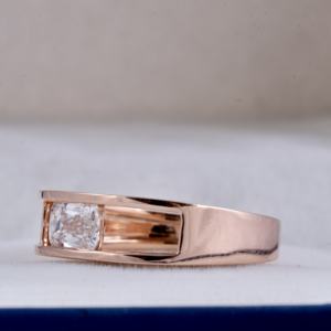 Bague en diamant taillé Ashoka, bijoux unisexes, design élégant et moderne, pour tous les jours, occasions spéciales et style intemporel - Product Image 6