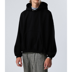 Sudadera con Capucha Negra para Hombre, Corte Holgado, Estilo Casual de Otoño, con Bolsillo Delantero y Manga Regular - Product Image 1