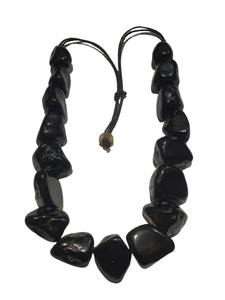 Ensemble collier et boucles d'oreilles en résine, nouveau look brillant et fini - nouvel article - Product Image 2