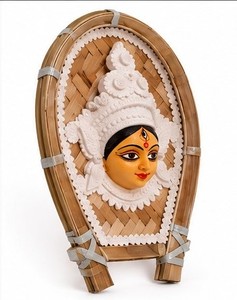 Escultura Artesanal de Durga Mata, Adorno de Pared de Bambú Tejido, Decoración Hindú Tradicional para el Hogar, Sala de Estar, Decoración de Mesa para Diwali - Product Image 1