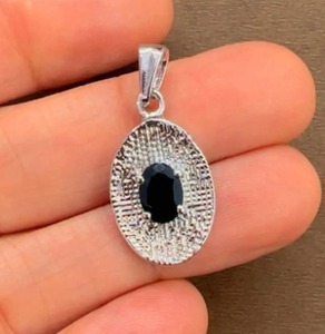 Pendentif ovale tendance en onyx noir en argent sterling 925, bijoux naturels plaqués rhodium, style minimaliste pour mariage, vente en gros - Product Image 4