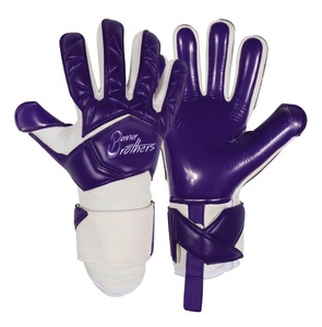 Professional Goalkeeper Gloves with Finger Spines and Padded Design to Reduce Hyperextension and Improve <b>Grip</b> <b>Control</b> - Product Image 6