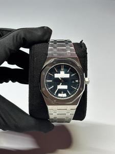 Nuevo Reloj de Cuarzo de Lujo con Diamantes, Resistente al Agua, con Esfera Azul Simple de 20 mm y Acero Inoxidable, para Uso Profesional - Product Image 1